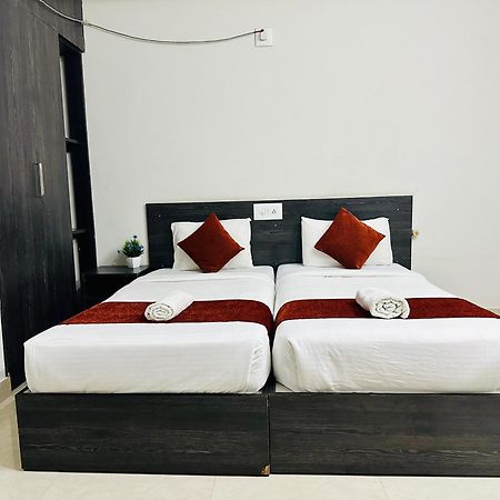 Orange Corner Hotel, Airport Pickup & Drop Available 24X7 Yelahanka Buitenkant foto