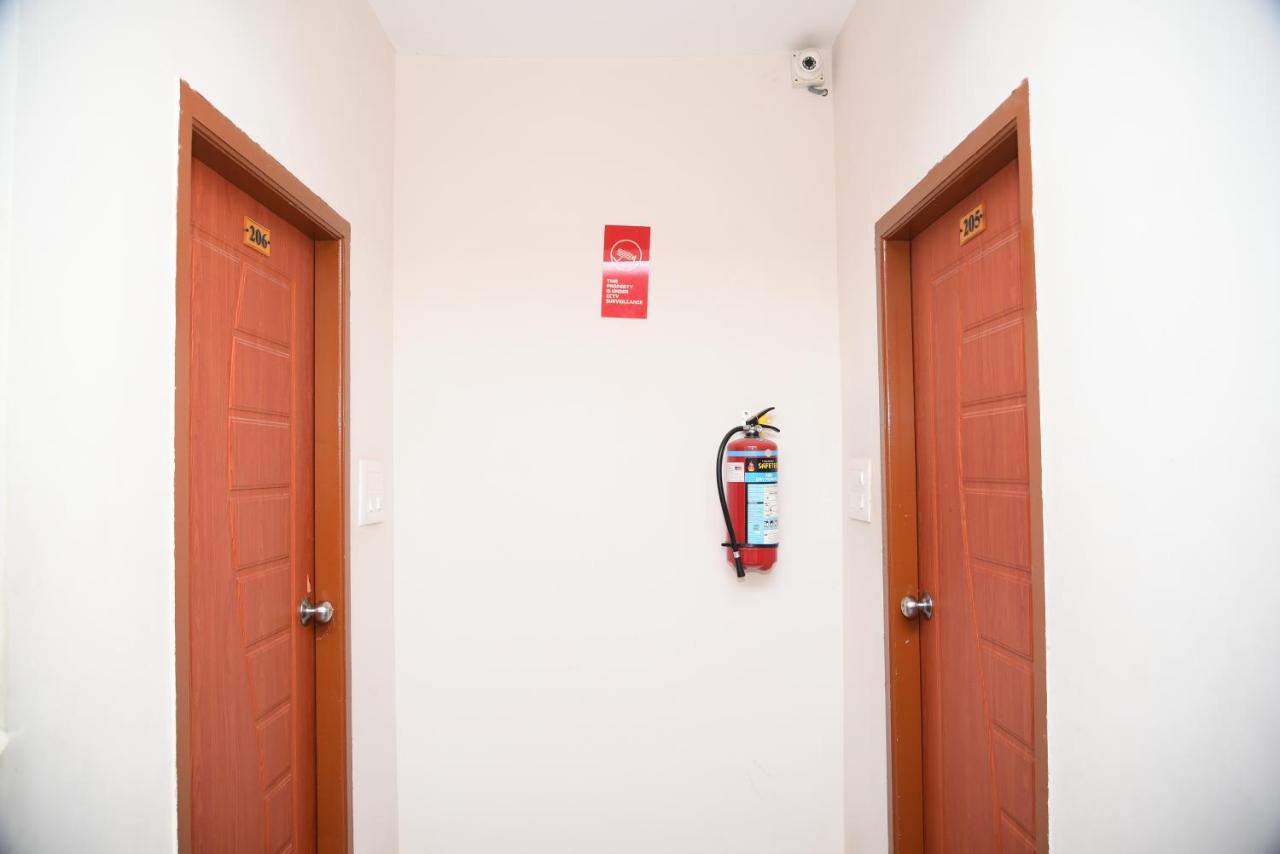 Orange Corner Hotel, Airport Pickup & Drop Available 24X7 Yelahanka Buitenkant foto